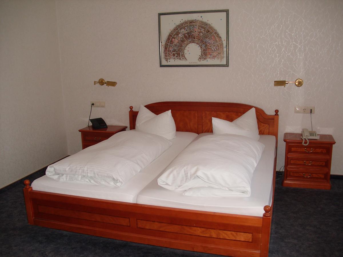Waldhotel Klaholz Brilon Bagian luar foto